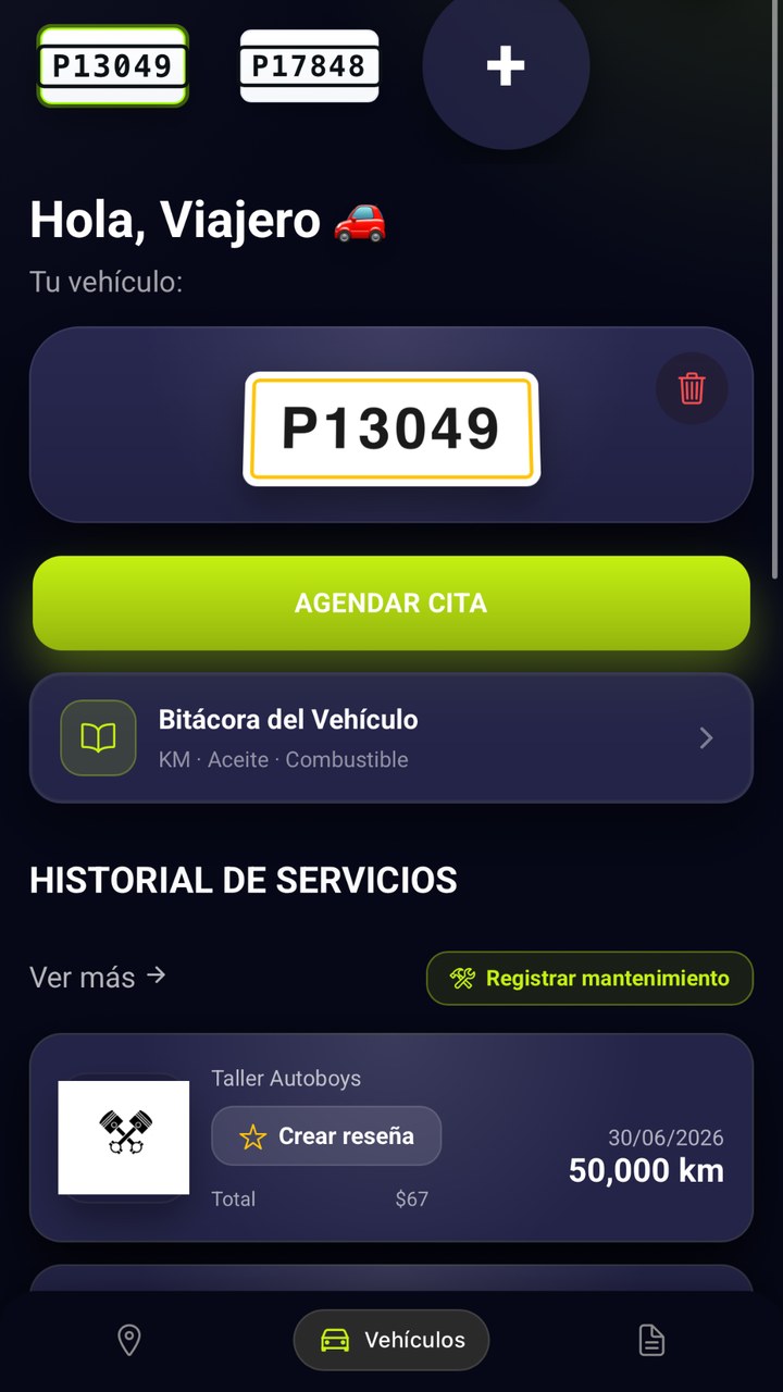 Panel de PITZON con la bitácora del vehículo y el historial de servicios realizados en Taller Autoboys